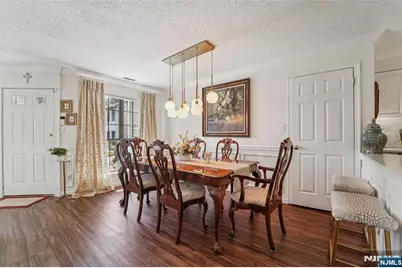22 Eakens Court, Mahwah, NJ 07430 - Photo 7
