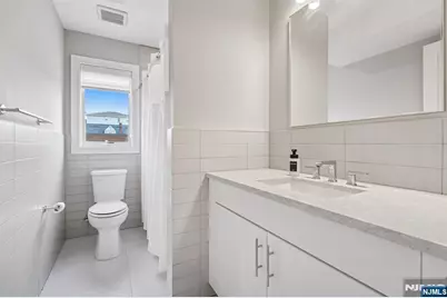 305 8th Street 2 #2, Fairview, NJ 07022 - Photo 25