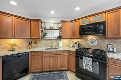 1253 Stephanie Drive, North Caldwell, NJ 07006 - Photo 17