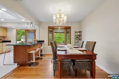 267 Pershing Avenue, Ridgewood, NJ 07450 - Photo 9