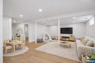 229 Sutton Pl, New Milford, NJ 07646 - Photo 27