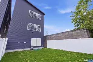 510 S 15th, Newark, NJ 07103 - Photo 49