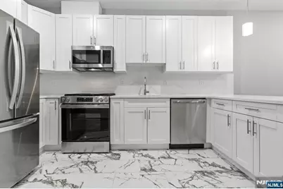 510 S 15th, Newark, NJ 07103 - Photo 17