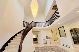 307 Center St, Englewood Cliffs, NJ 07632 - Photo 5