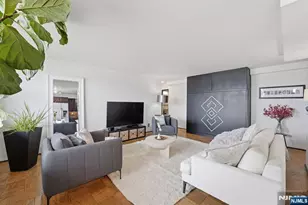 6040 Blvd East 23F, West New York, NJ 07093 - Photo 9