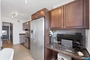 6040 Blvd East 23F, West New York, NJ 07093 - Photo 7