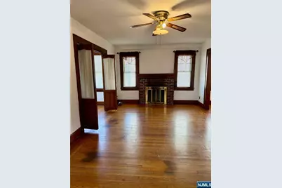 27 Roosevelt Avenue, Dumont, NJ 07628 - Photo 9