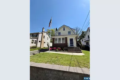 27 Roosevelt Avenue, Dumont, NJ 07628 - Photo 33