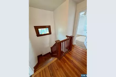 27 Roosevelt Avenue, Dumont, NJ 07628 - Photo 13