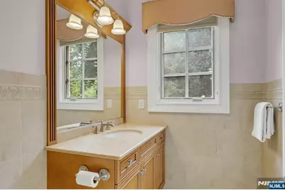 414 Bellaire Drive, Demarest, NJ 07627 - Photo 25