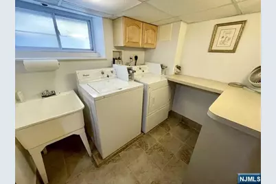 26-28 Spruce Street 1A #1A, Kearny, NJ 07032 - Photo 17