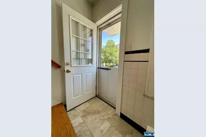 26-28 Spruce Street 1A #1A, Kearny, NJ 07032 - Photo 3