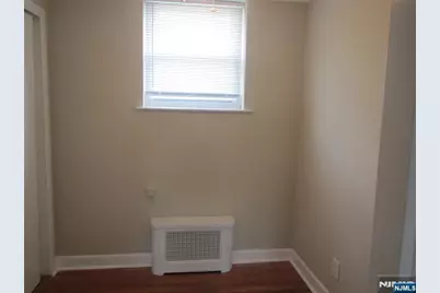 126 Hastings Avenue A #A, Rutherford, NJ 07070 - Photo 7