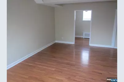 126 Hastings Avenue A #A, Rutherford, NJ 07070 - Photo 3