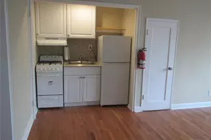 126 Hastings Ave A, Rutherford, NJ 07070 - Photo 5