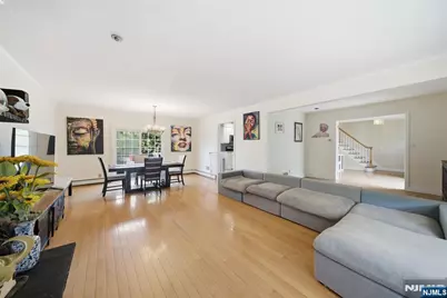 182 Pascack Avenue, Emerson, NJ 07630 - Photo 15