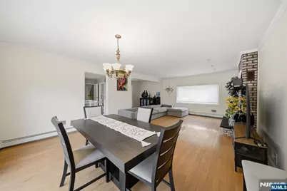 182 Pascack Avenue, Emerson, NJ 07630 - Photo 17