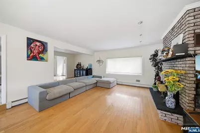182 Pascack Avenue, Emerson, NJ 07630 - Photo 13