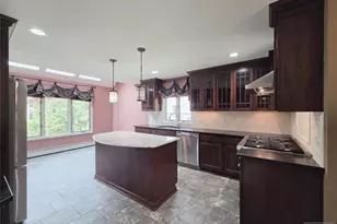 716 Holly Ct 716, Norwood, NJ 07648 - Photo 9