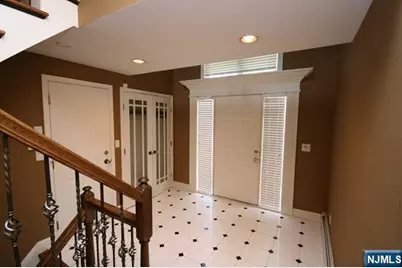 716 Holly Court 716 #716, Norwood, NJ 07648 - Photo 3