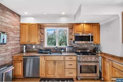 109 Park Street, Ridgefield Park, NJ 07660 - Photo 21