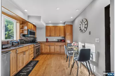 109 Park Street, Ridgefield Park, NJ 07660 - Photo 19
