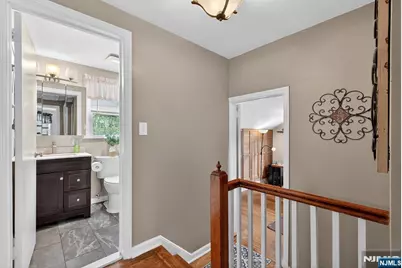 7 Spier Drive, Livingston, NJ 07039 - Photo 17