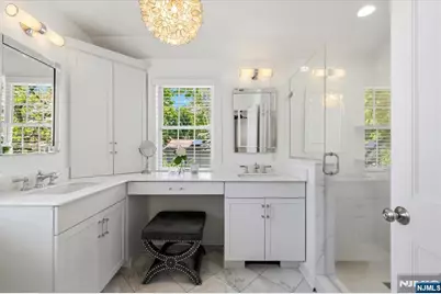 138 Melrose Place, Ridgewood, NJ 07450 - Photo 19