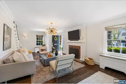 138 Melrose Place, Ridgewood, NJ 07450 - Photo 5