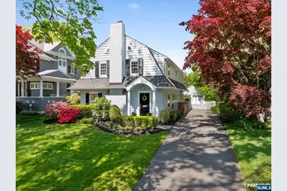 138 Melrose Place, Ridgewood, NJ 07450 - Photo 3