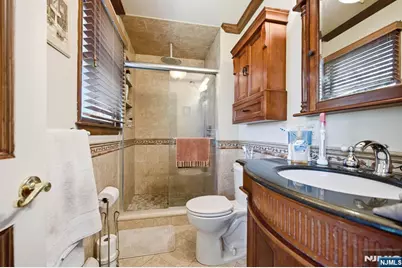 27 Pennsylvania Avenue, Montvale, NJ 07645 - Photo 11