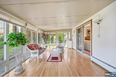 27 Pennsylvania Avenue, Montvale, NJ 07645 - Photo 19