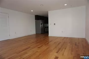 315 7th Street 504, Union City, NJ 07087 - Photo 5