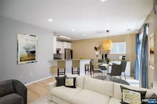 1012 Cunningham Ct 1012, Belleville, NJ 07109 - Photo 3