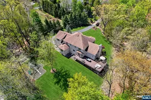 9 Heller Ct, Mahwah, NJ 07430 - Photo 49