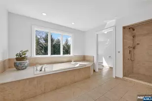 9 Heller Ct, Mahwah, NJ 07430 - Photo 31