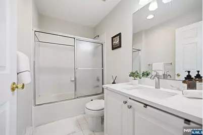 419 Hartford Drive 4020 #4020, Nutley, NJ 07110 - Photo 27