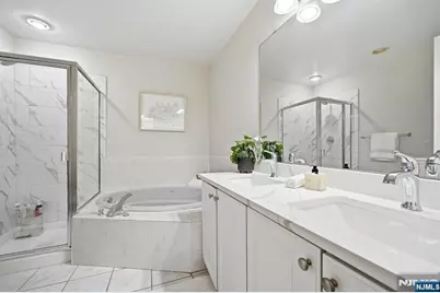 419 Hartford Drive 4020 #4020, Nutley, NJ 07110 - Photo 31