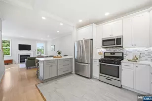 419 Hartford Dr 4020, Nutley, NJ 07110 - Photo 9