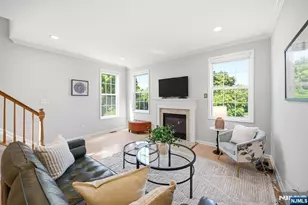 419 Hartford Dr 4020, Nutley, NJ 07110 - Photo 17