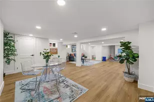 10 Marilyn Pl, Clifton, NJ 07011 - Photo 29