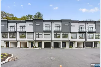 522 Valley Road 2 #2, Clifton, NJ 07013 - Photo 1