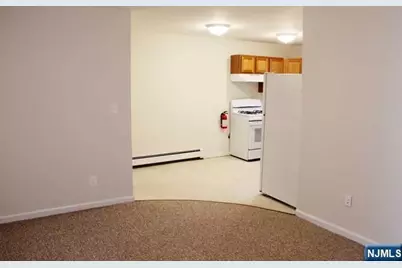 78 Gaston Avenue 1st Floor #1st floor, Garfield, NJ 07026 - Photo 17