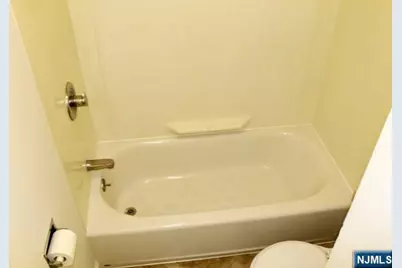 78 Gaston Avenue 1st Floor #1st floor, Garfield, NJ 07026 - Photo 11