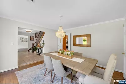 558 W Saddle River Road, Upper Saddle River, NJ 07458 - Photo 5