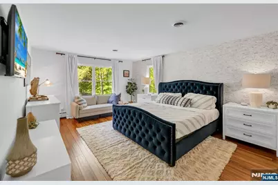558 W Saddle River Road, Upper Saddle River, NJ 07458 - Photo 23