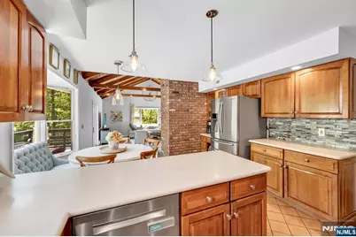 558 W Saddle River Road, Upper Saddle River, NJ 07458 - Photo 13