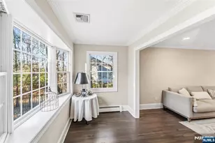 27 Pine Hill Rd, Old Tappan, NJ 07675 - Photo 9