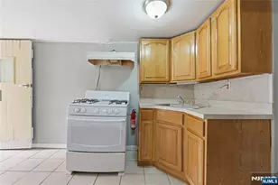 813 20th St, Union City, NJ 07087 - Photo 35