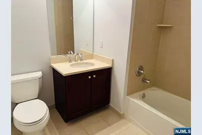 3110 Windsor Park Court, Englewood, NJ 07631 - Photo 17